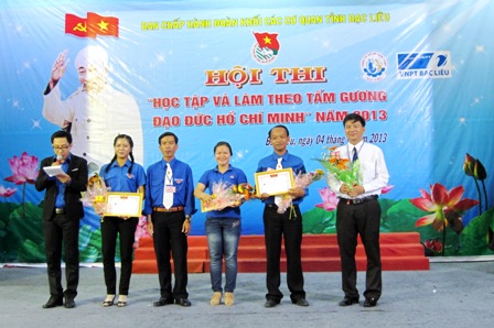 Trao giải Hội thi